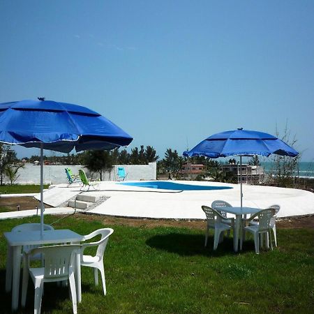 Hotel Azulejos Playa Chachalacas ภายนอก รูปภาพ