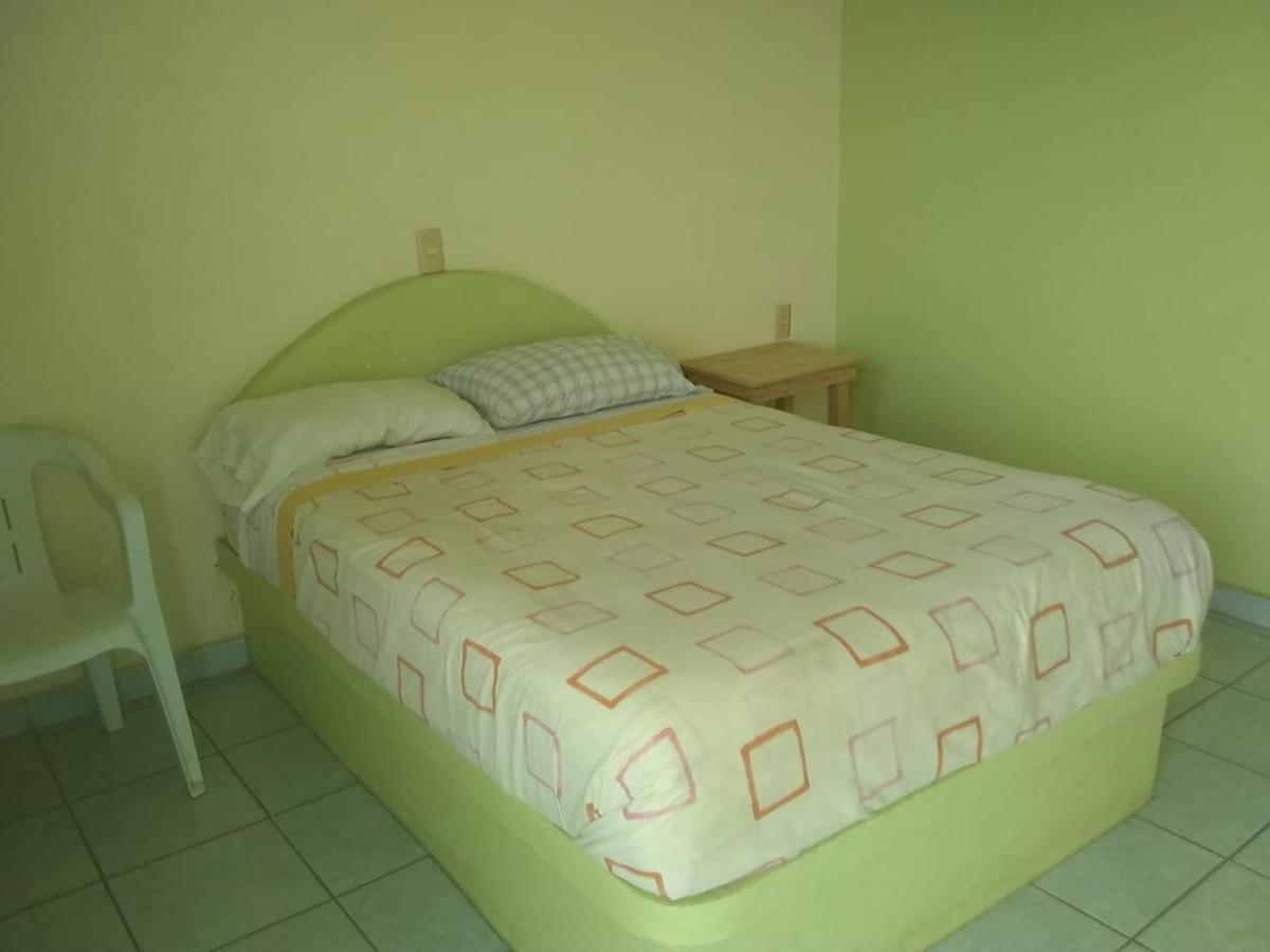 Hotel Azulejos Playa Chachalacas ภายนอก รูปภาพ