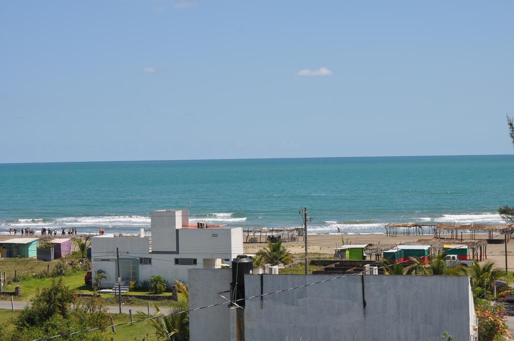 Hotel Azulejos Playa Chachalacas ภายนอก รูปภาพ