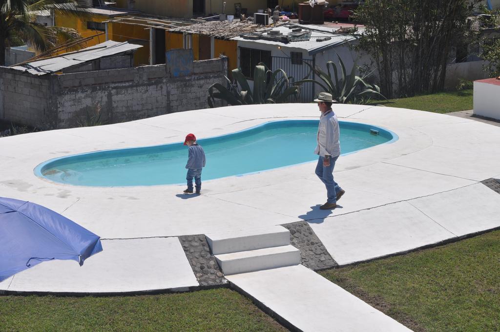 Hotel Azulejos Playa Chachalacas ภายนอก รูปภาพ