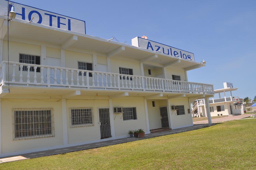 Hotel Azulejos Playa Chachalacas ภายนอก รูปภาพ